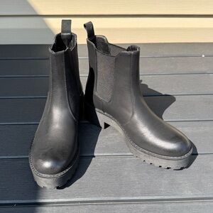 Black Chelsea Boots